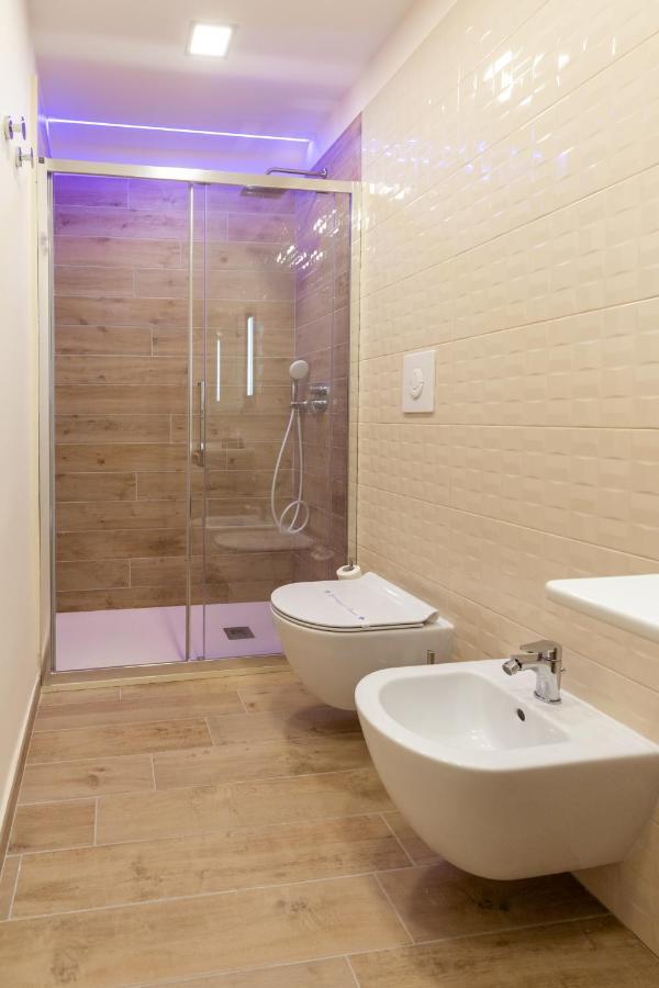 Toledo Rose Otel Napoli Dış mekan fotoğraf